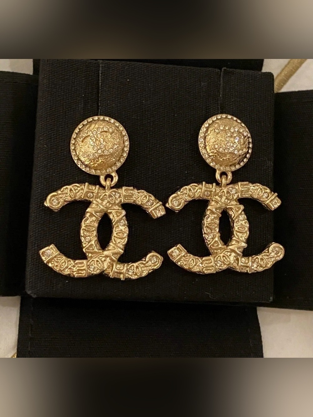 ChaneI. Crystal Logo Embellished Logo Drop Spell-Out Earrings